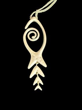 Silver tone  Fishbone Spiral Pendant Necklace - Women Jewelry lucky brand